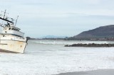 Grounded trawler “Day Island” in danger of breaking up?