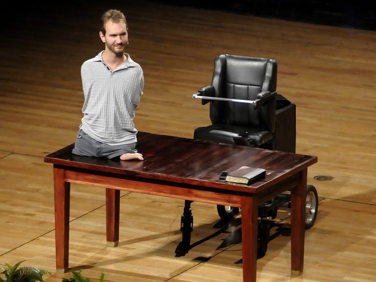 INTERNATIONALLY RENOWNED CHRISTIAN EVANGELIST NICK VUJICIC LAUNCHES TRAVELING TENT OUTREACH IN NEWBURY PARK STARTING OCTOBER 23